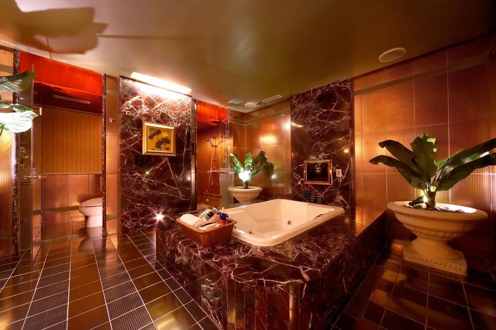 Wego Hotel - Linsen Taipei Dış mekan fotoğraf