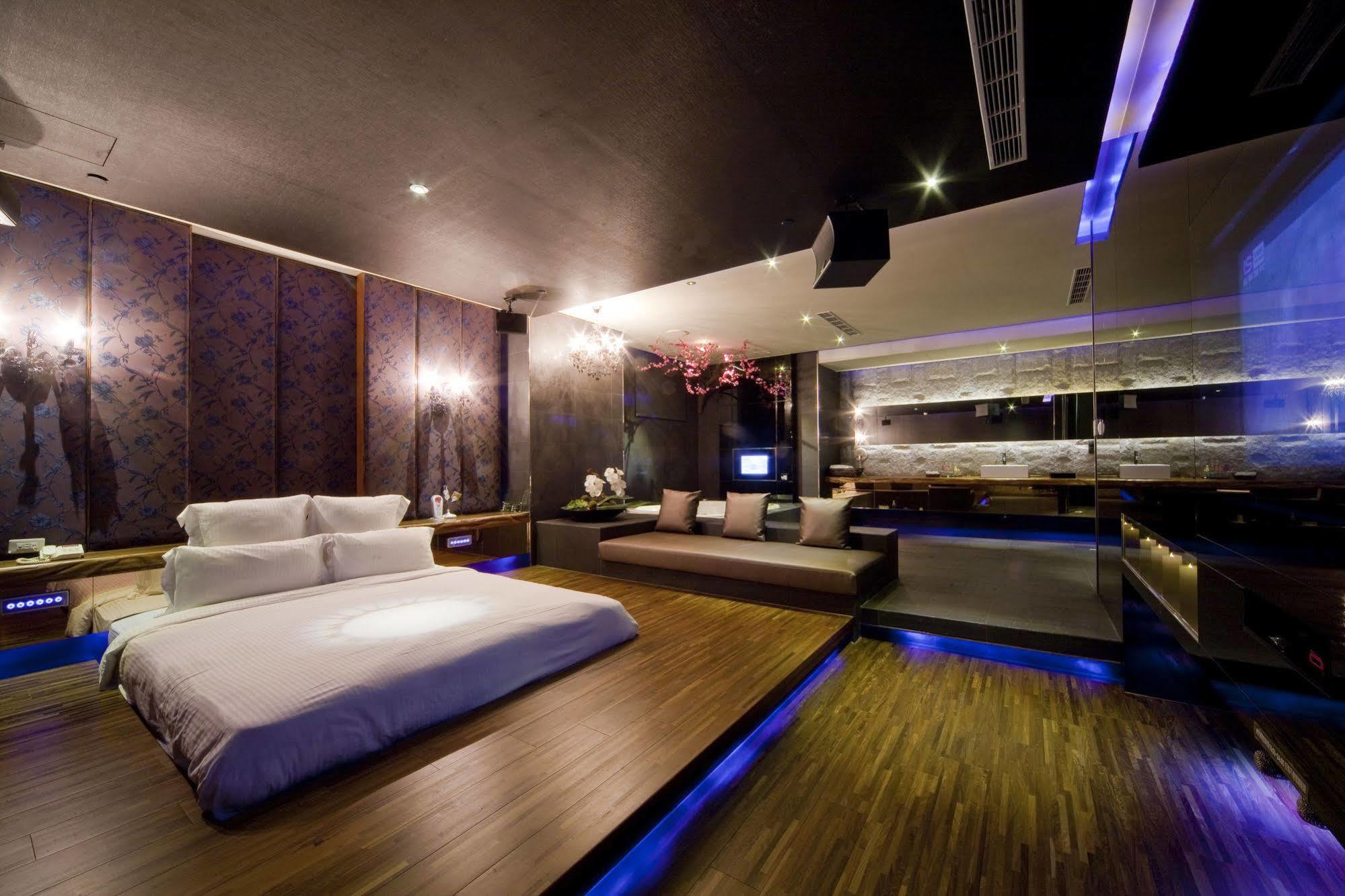 Wego Hotel - Linsen Taipei Dış mekan fotoğraf
