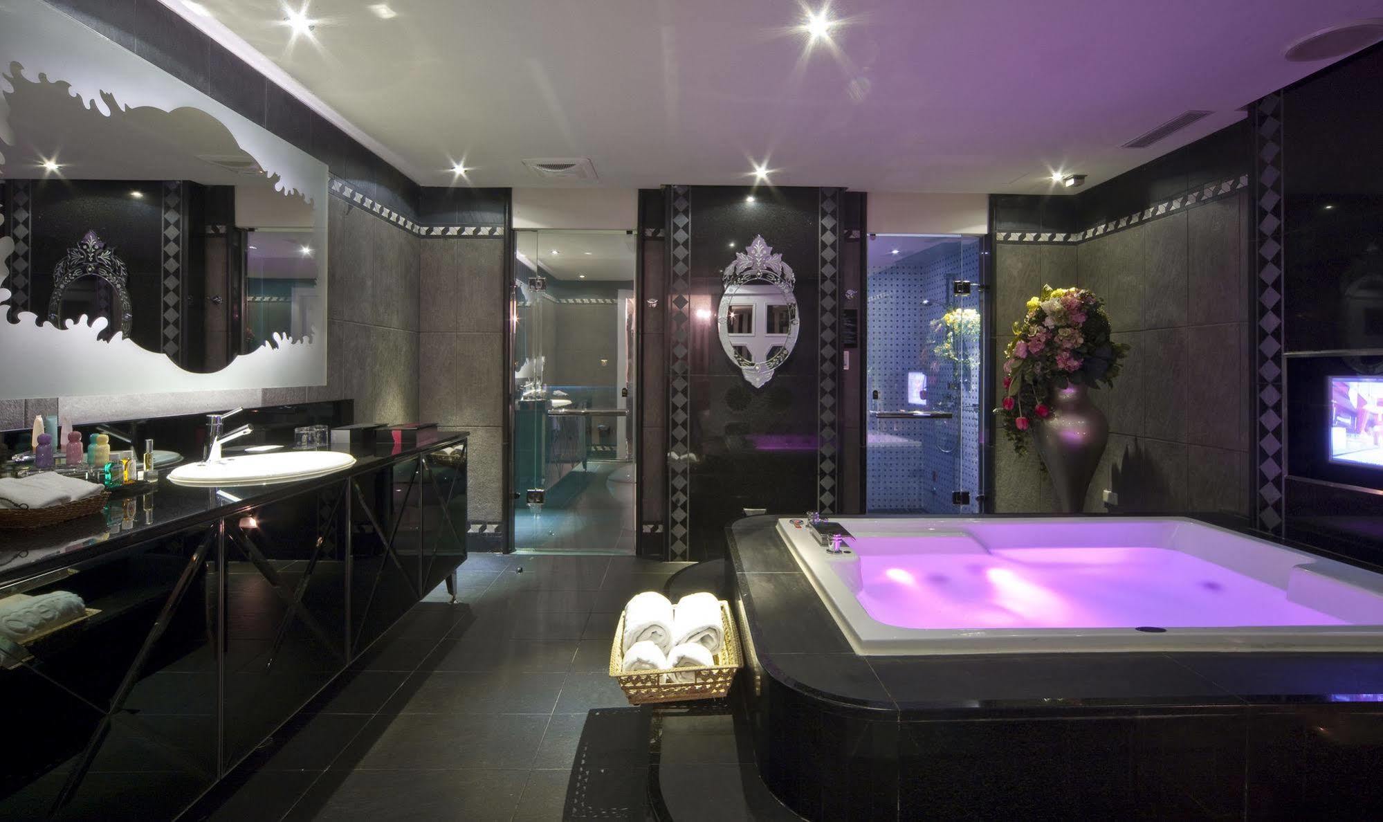 Wego Hotel - Linsen Taipei Dış mekan fotoğraf